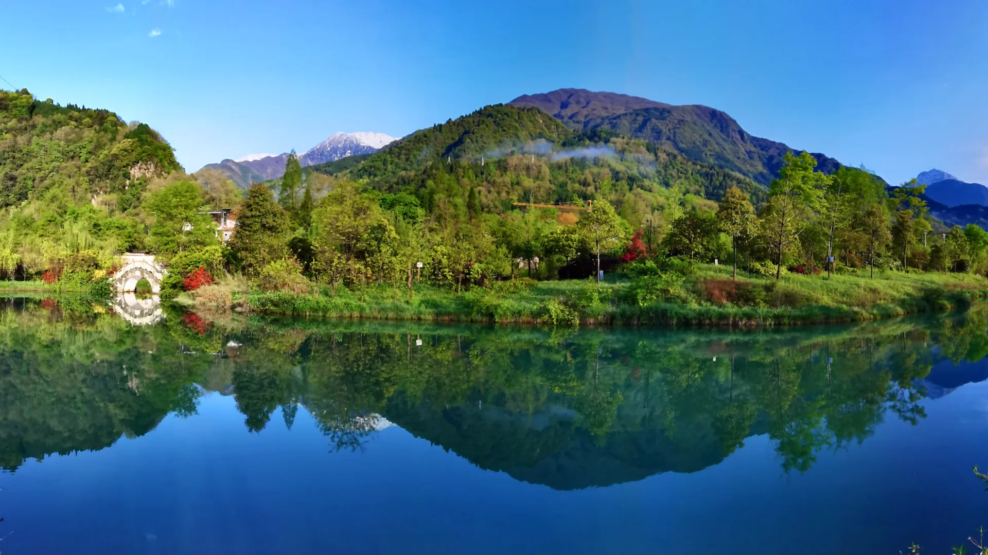 环境（E）：生态优先，筑牢绿色发展根基