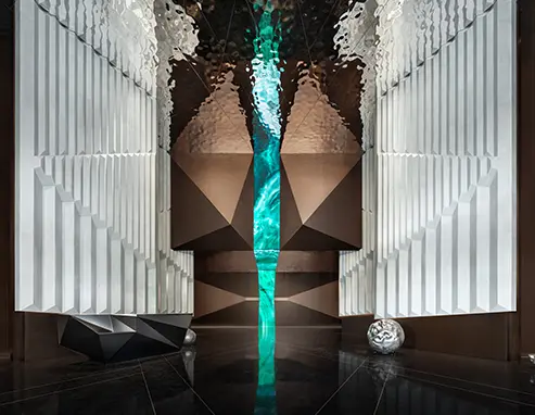 W CHANGSHA
