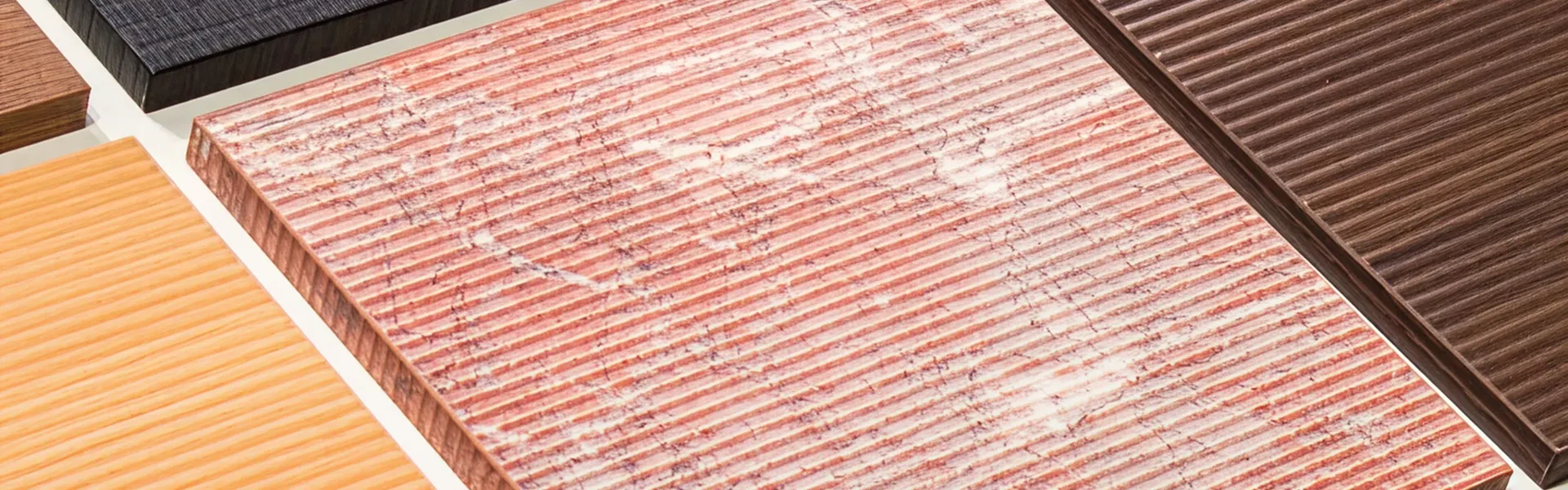 高旺坚持环保基材<br>用心守护每一寸空间的健康呼吸。