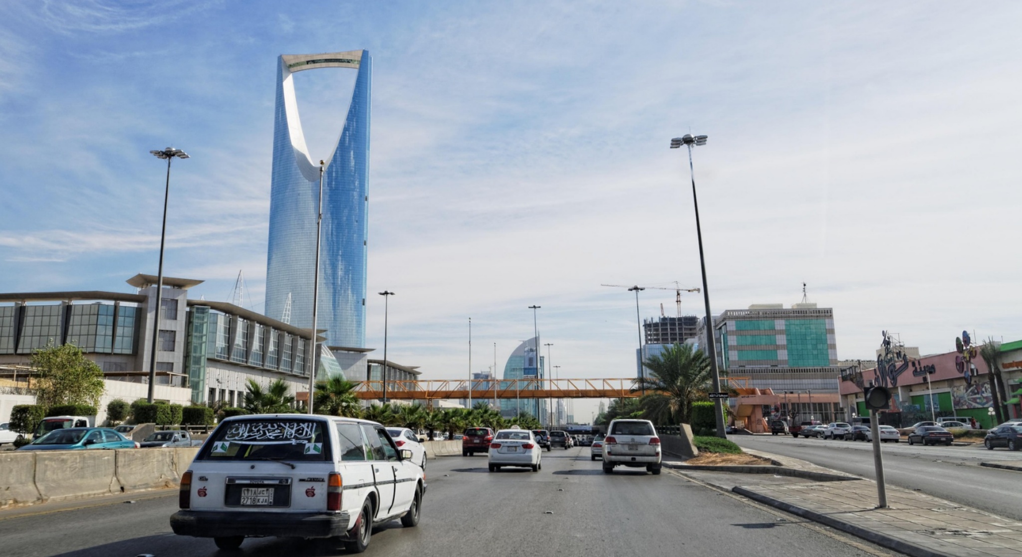 How Vision 2030 Is Disrupting Saudi Construction — What Builders Must Do Now