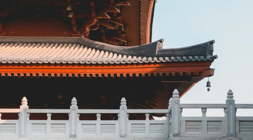 Guia turístico que entende a cultura chinesa e brasileira