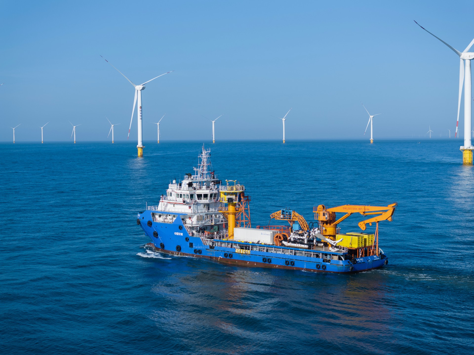 Offshore windfarm cable burying in western Guangdong Province