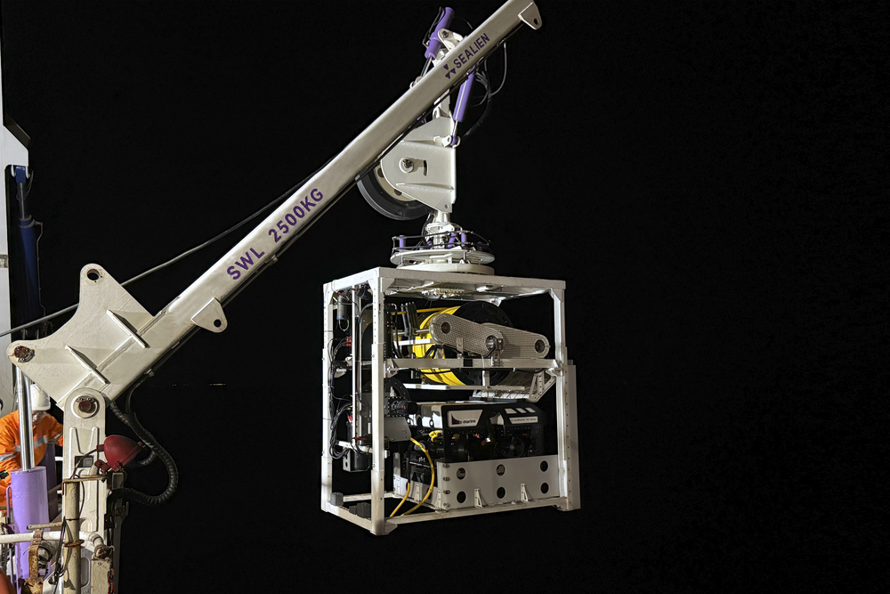 Light Work-class ROV System 