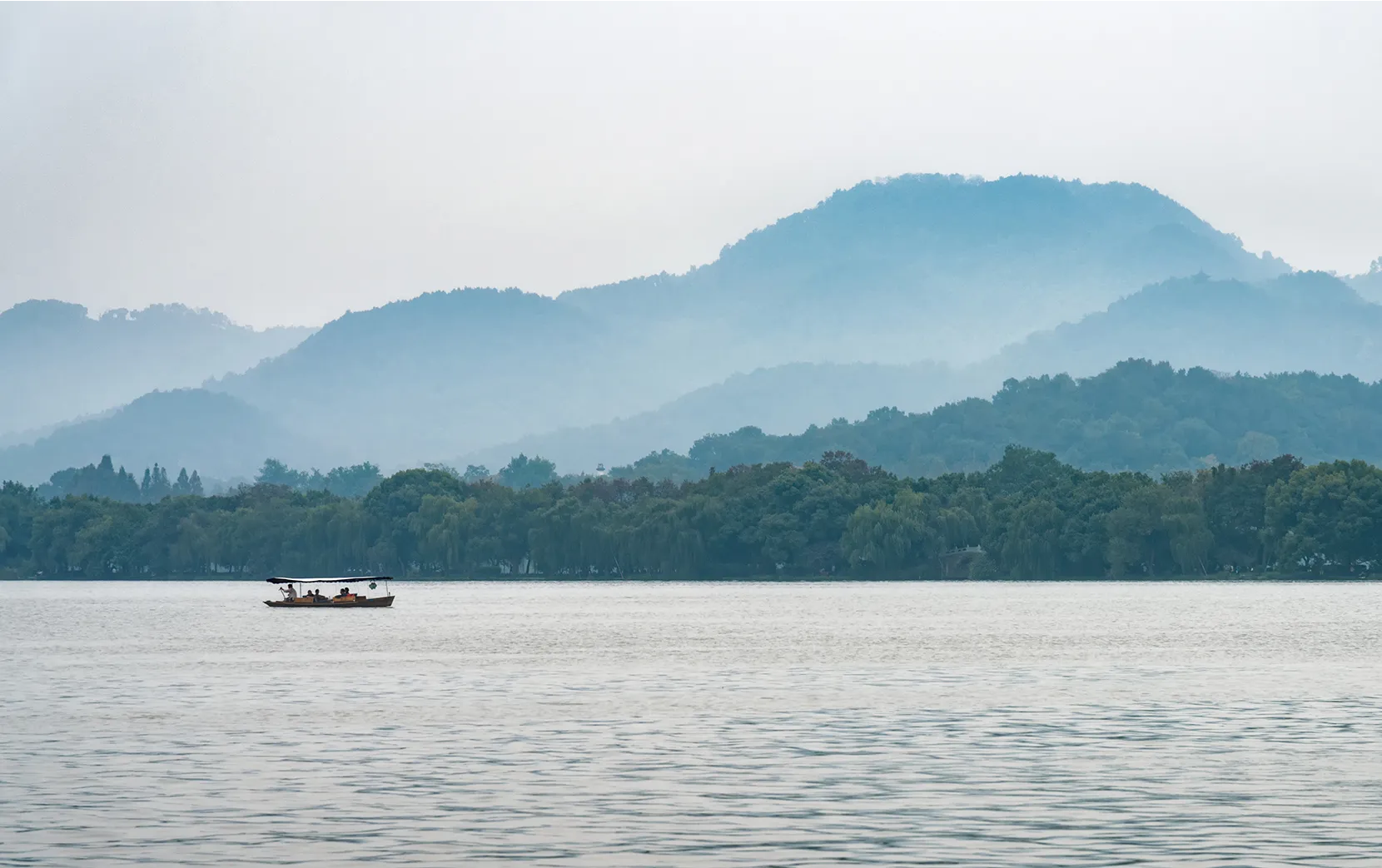 通惠康养旅以流系生活哲学深耕东方智慧康养，构建多元品牌矩阵