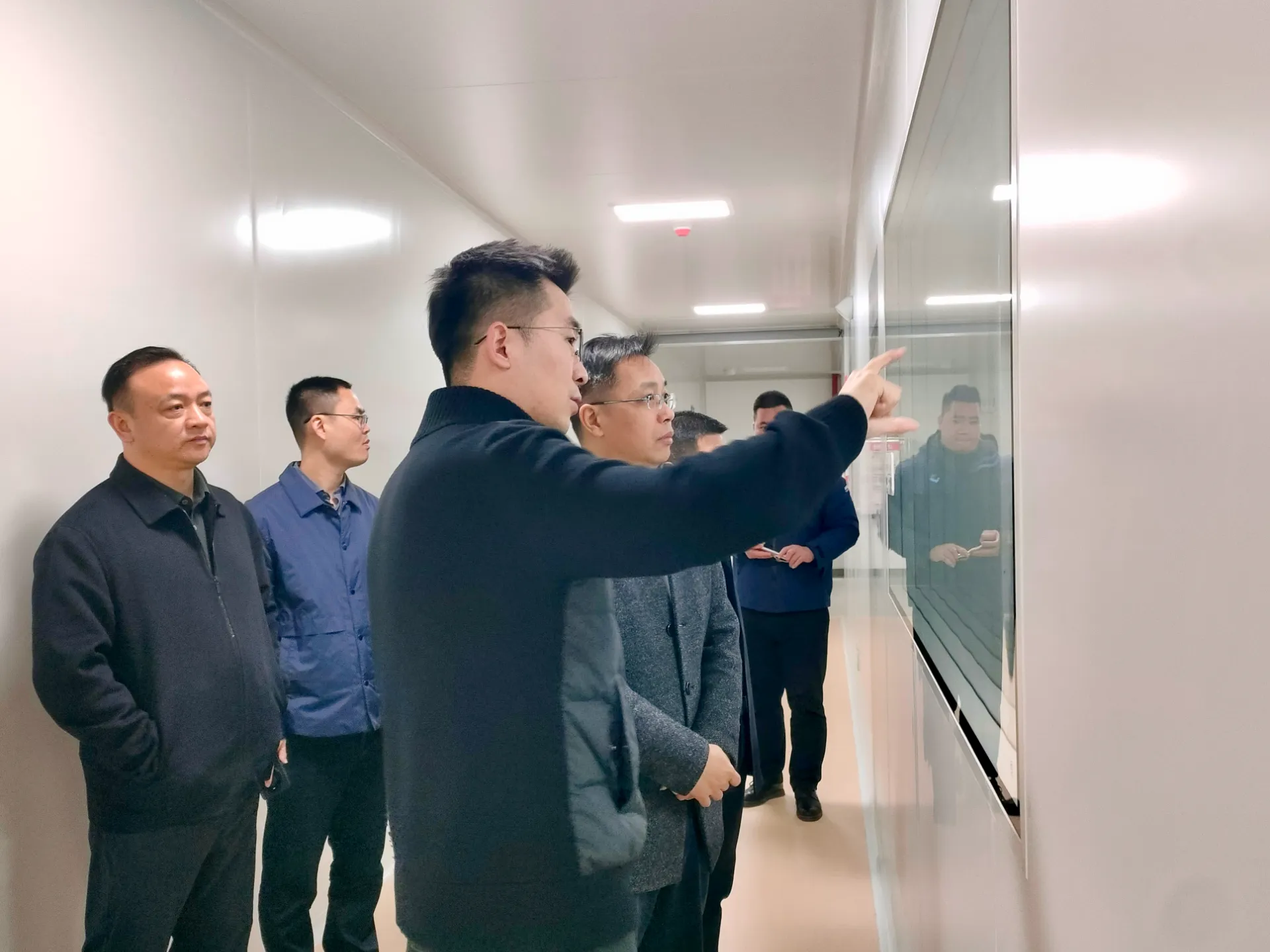 湖南省科技厅调研炎和科技 钙钛矿创新与产业化成效获高度认可