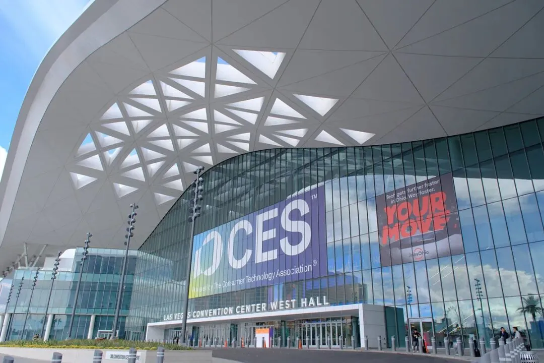 刷屏CES2026！炎和科技“无源化”钙钛矿技术掀起AI智能终端“免充电”革命