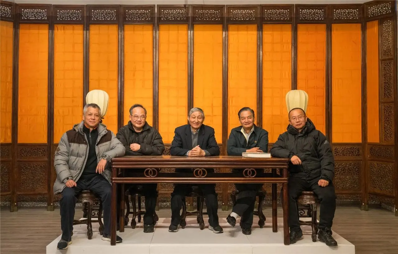 高能预警！！！曹静楼、周京南、鲁宁、周默、张志扬打卡南京正大拍卖预展现场