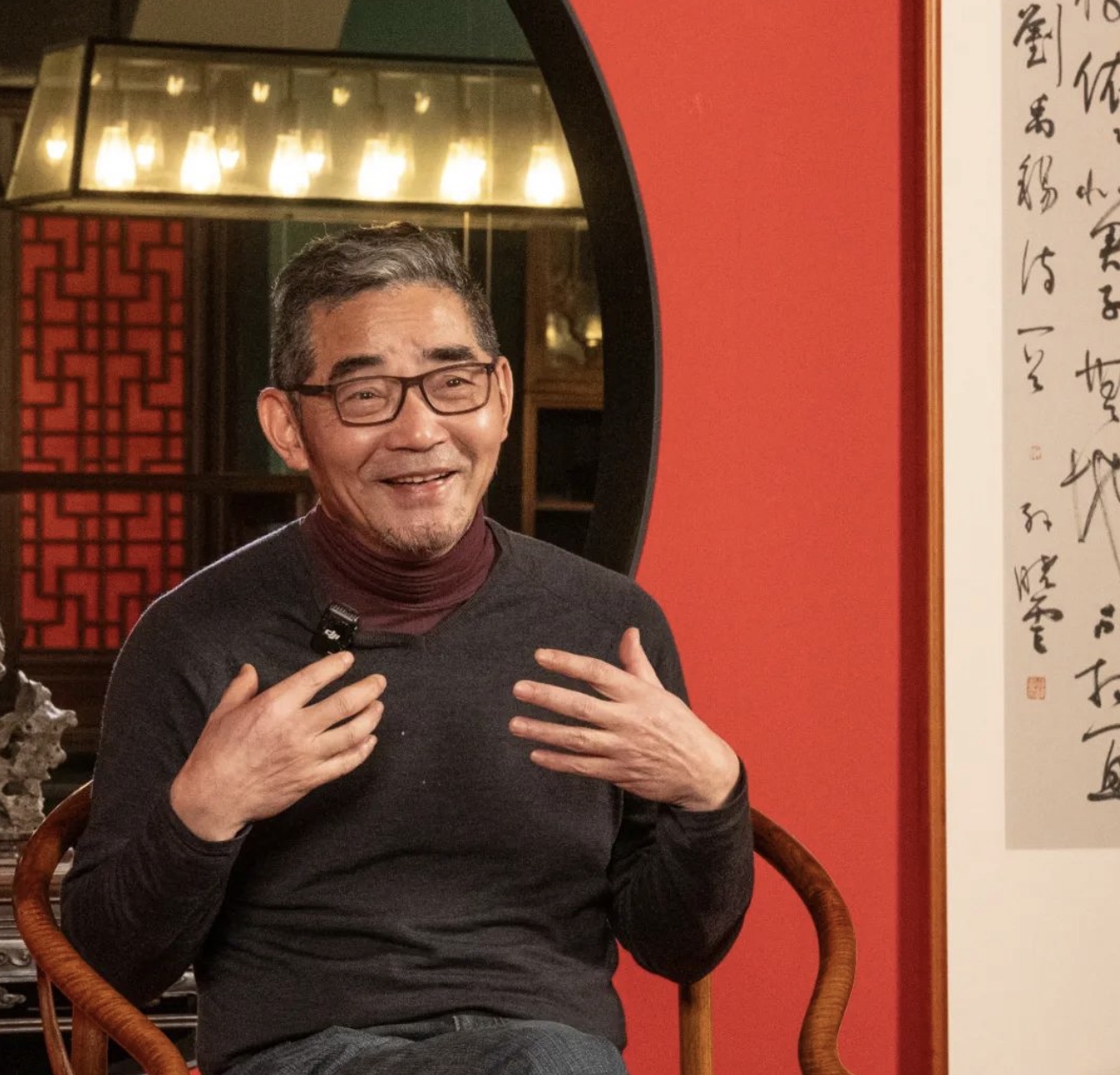 茅盾文学奖获得者著名作家苏童做客南京正大，倾情讲述他与老家具的故事