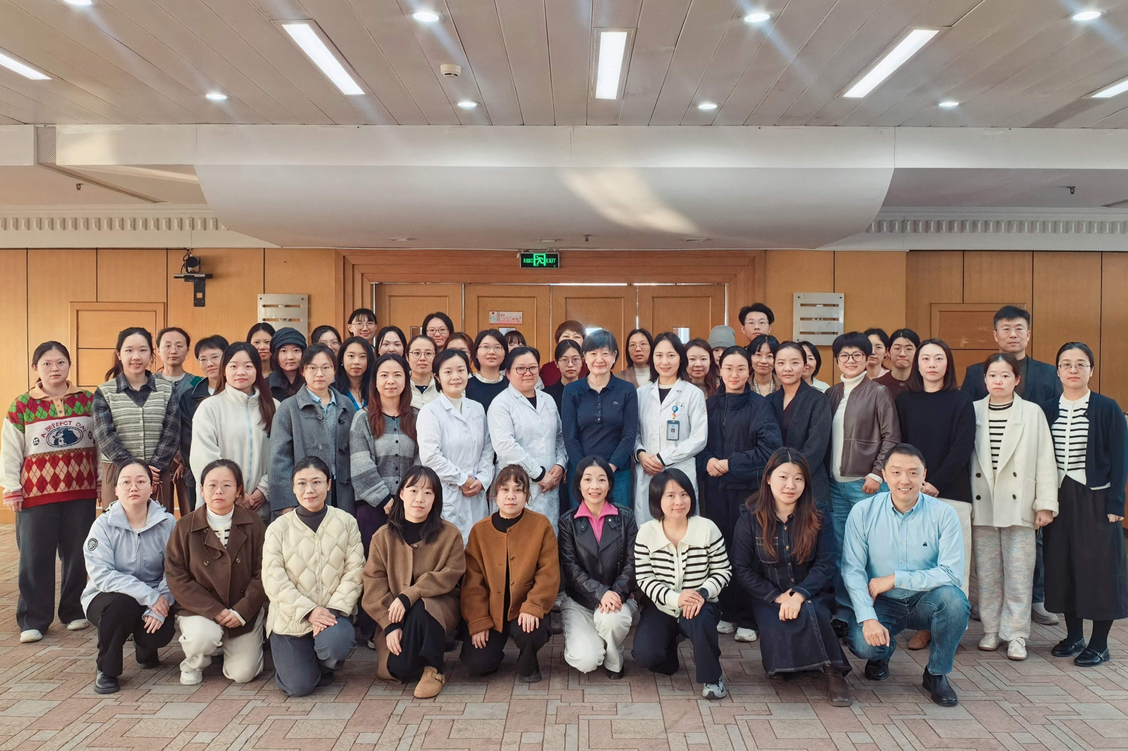 培训合照_副本.jpg